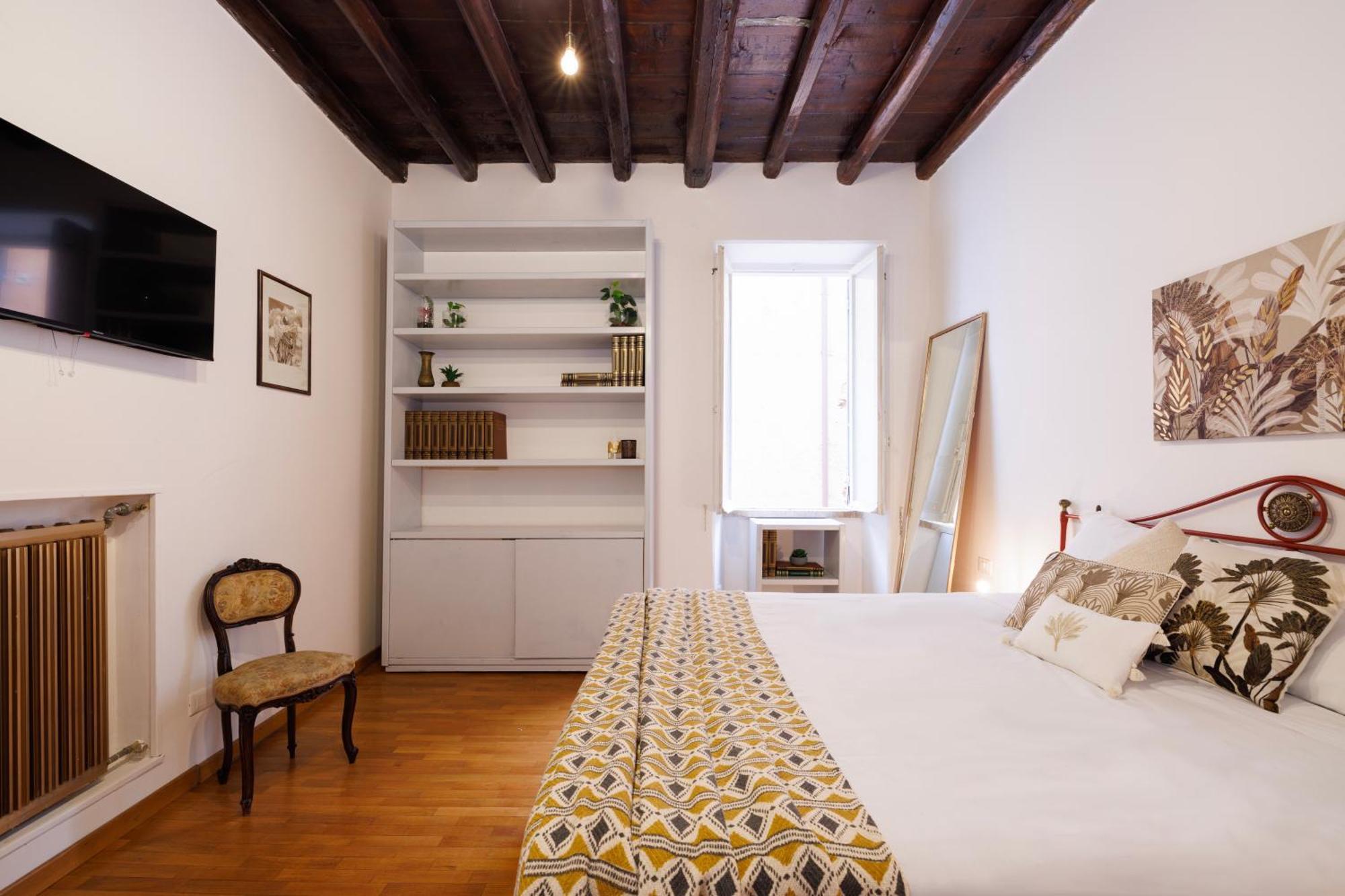 Gesu E Maria Balcony Apt At Spanish Steps Рим Екстер'єр фото