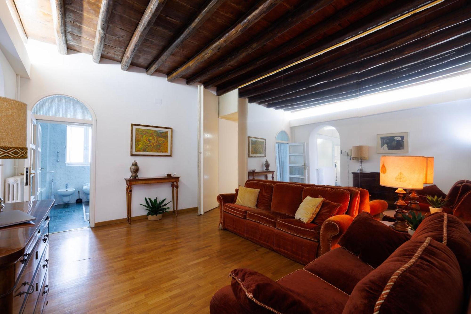 Gesu E Maria Balcony Apt At Spanish Steps Рим Екстер'єр фото