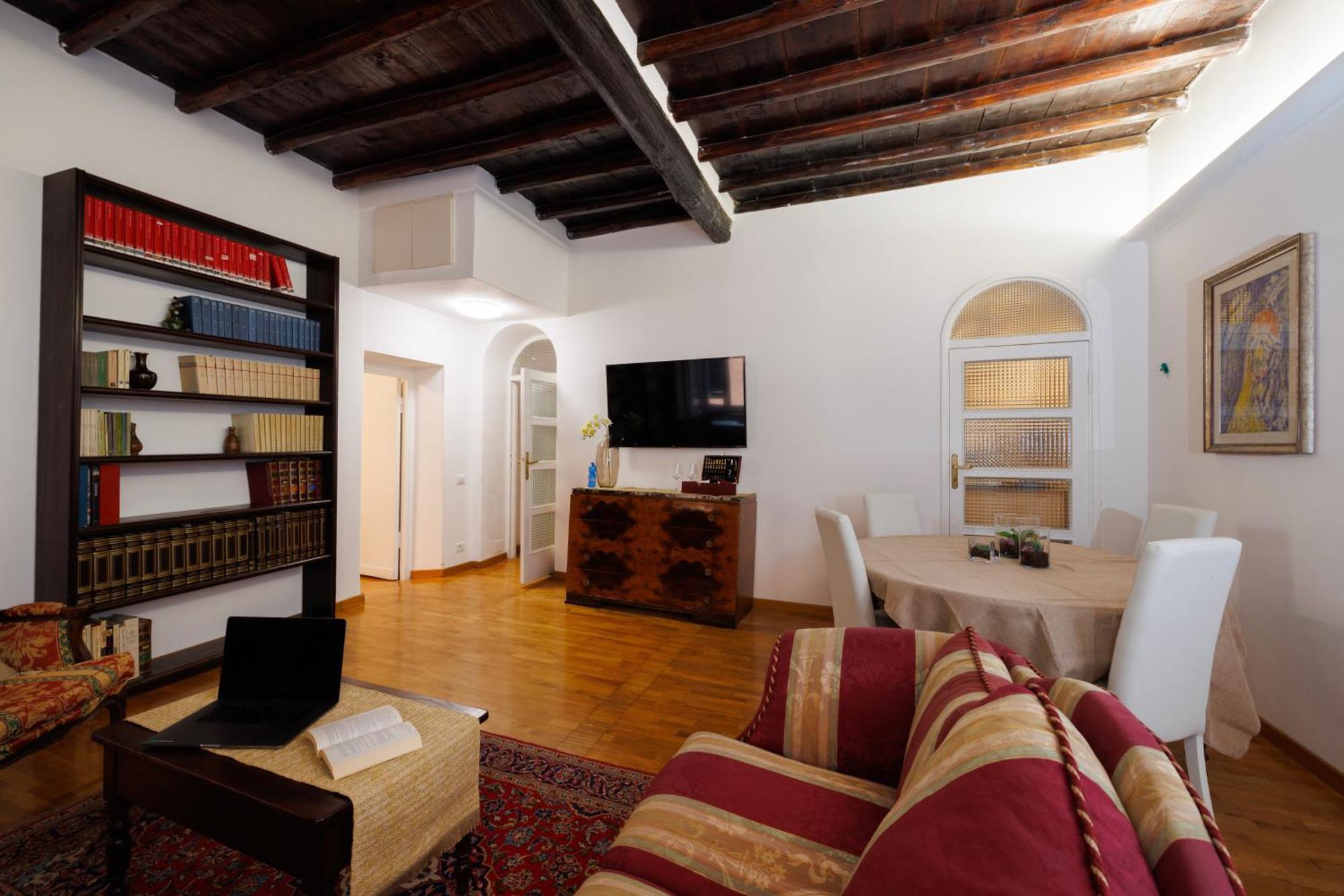 Gesu E Maria Balcony Apt At Spanish Steps Рим Екстер'єр фото